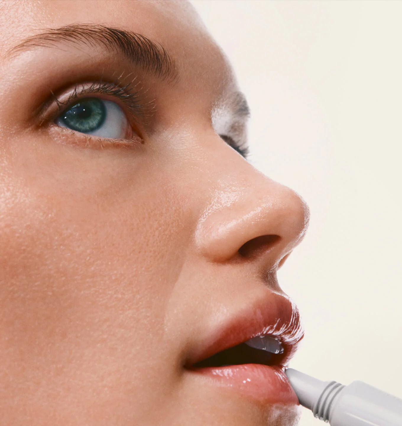rhode - Peptide Lip Treatment Nourishing Glaze 10mL